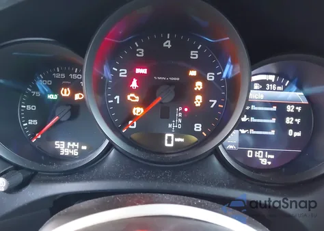 2018 Porsche Macan z USA, uszkodzony, nr VIN WP1AA2A55JLB05882